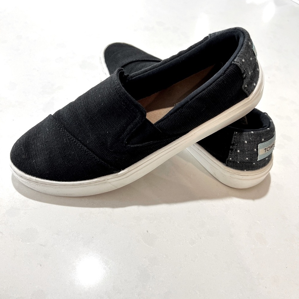 Toms Canvas Sneakers